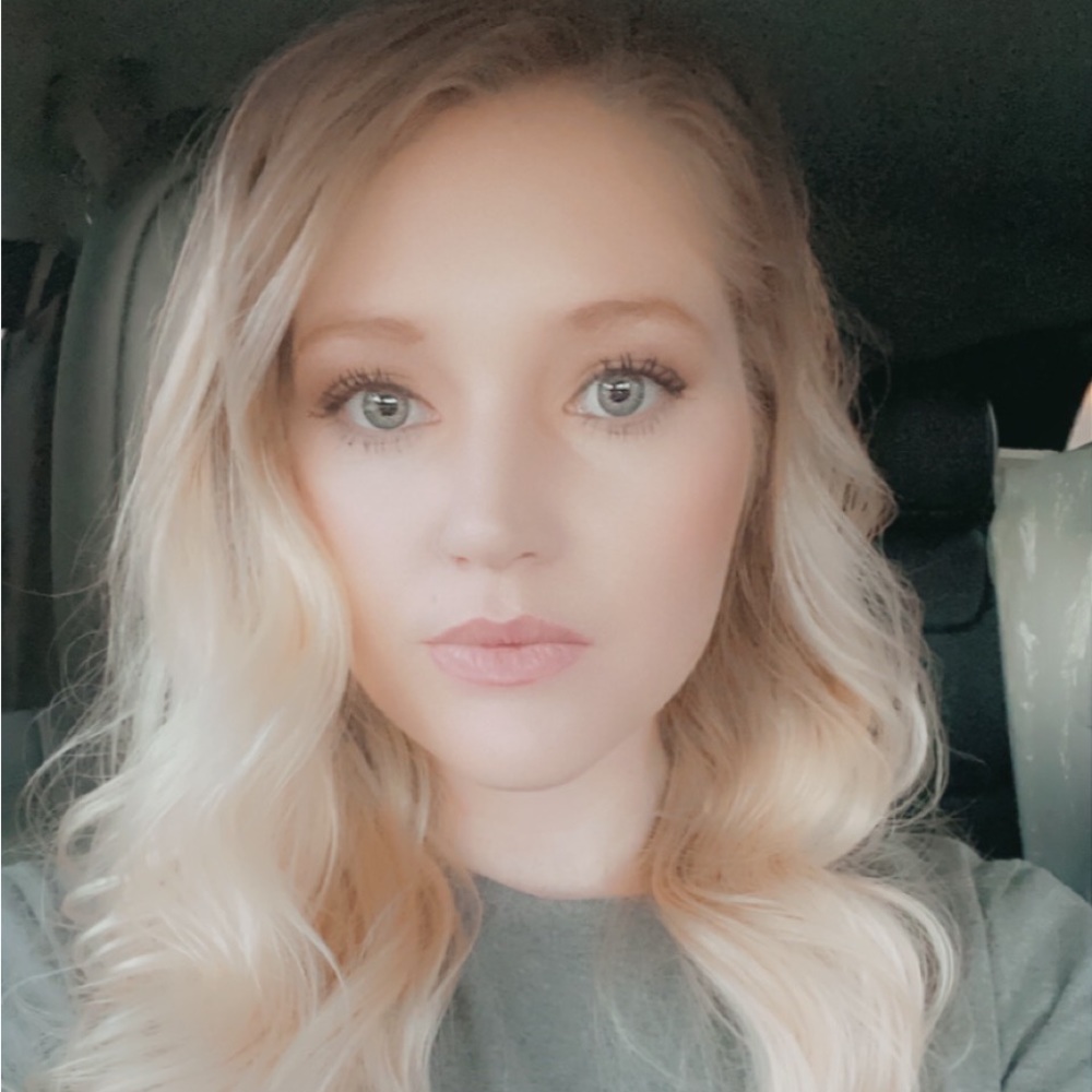 Meet your Posher, Rae